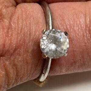 Size 11 Uncas Vanderbilt Jewel Solitaire cubic zirconia silver ring Vintage 80s